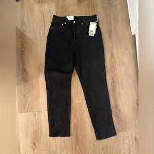H&M NWT Ultra High Waist “Mom Jeans” “Jean Mom”